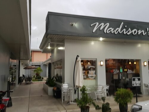 Гостиница INNclusive в Провинции Аурора