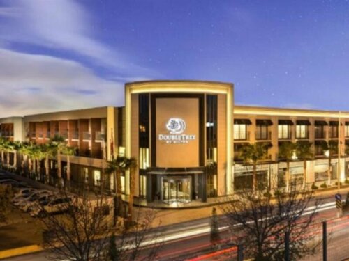 Гостиница DoubleTree by Hilton Izmir Airport в Мендересе