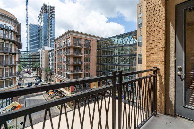 Фото The Luxury Suites of Houston