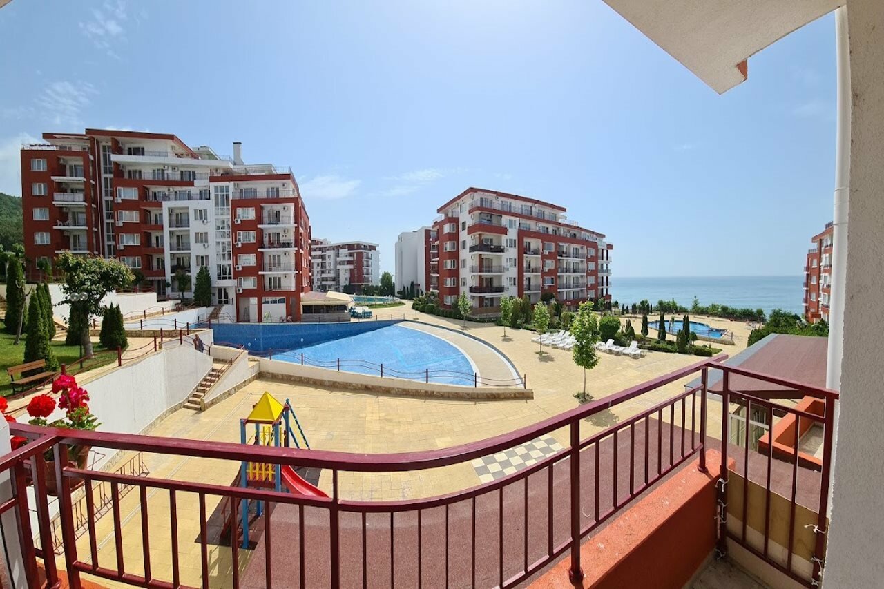 Фото отеля 1