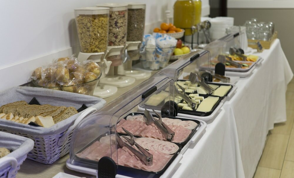 Фото Hotel Sur Málaga