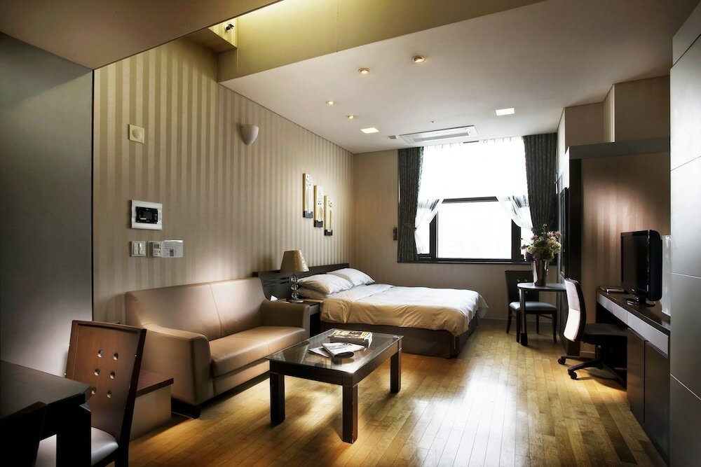 Фото Provista Hotel