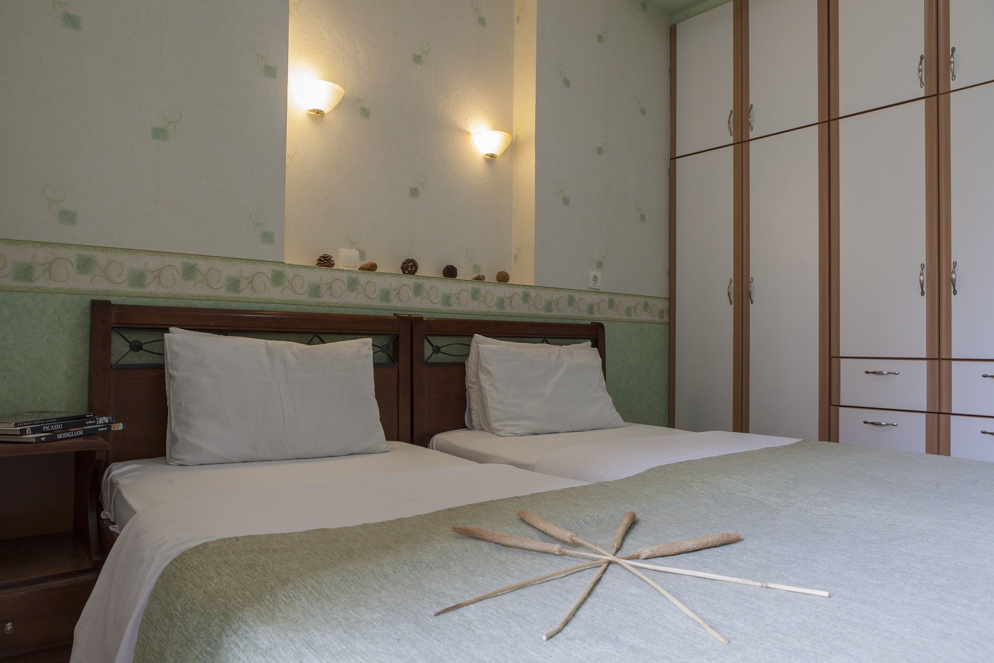 Фото Nantin Hotel Ioannina