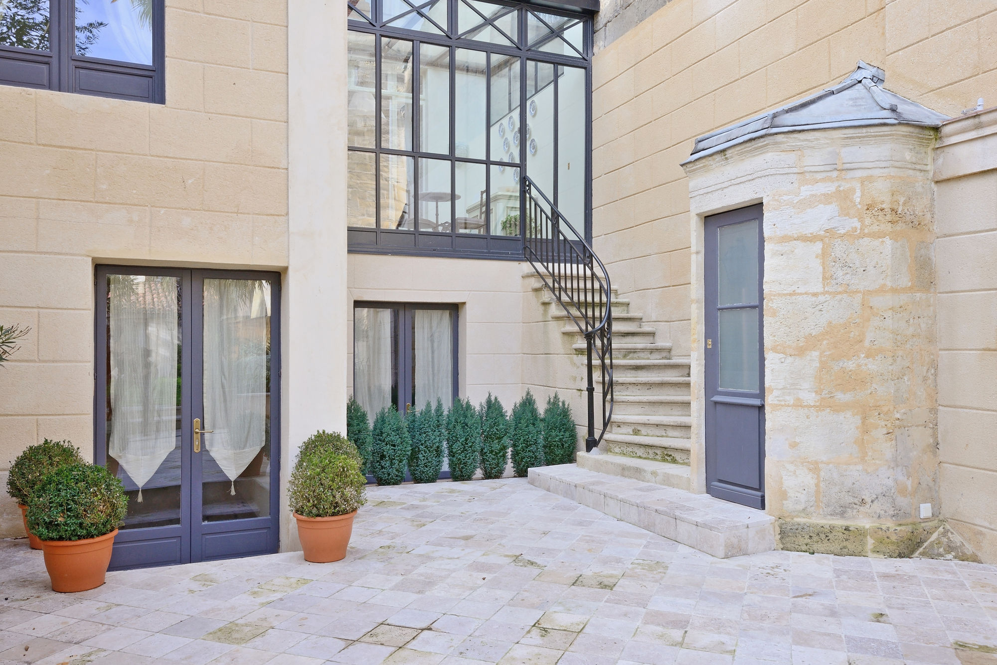 Фото Villa Victor Louis