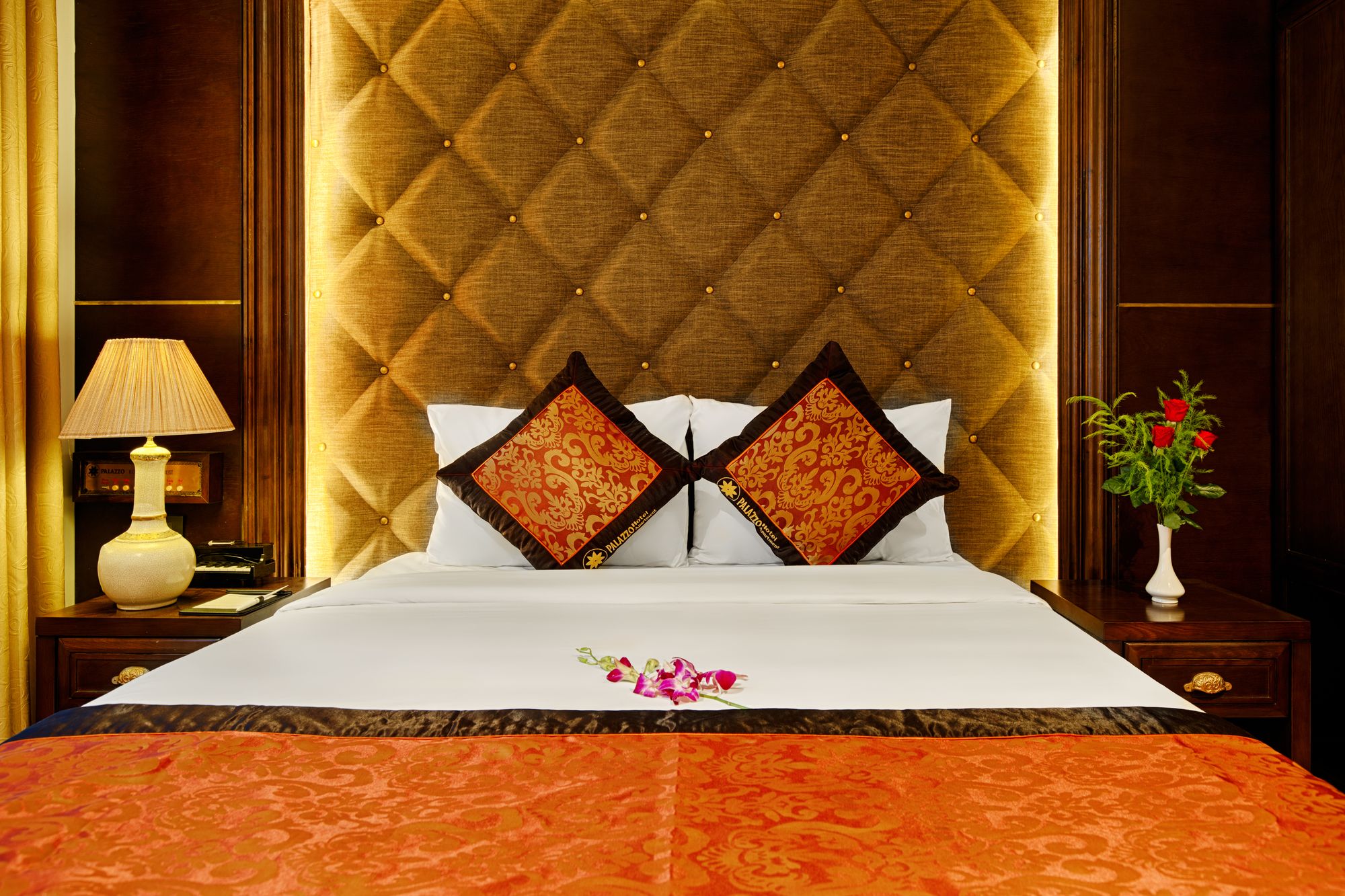 Фото Palazzo Luxury Hotel