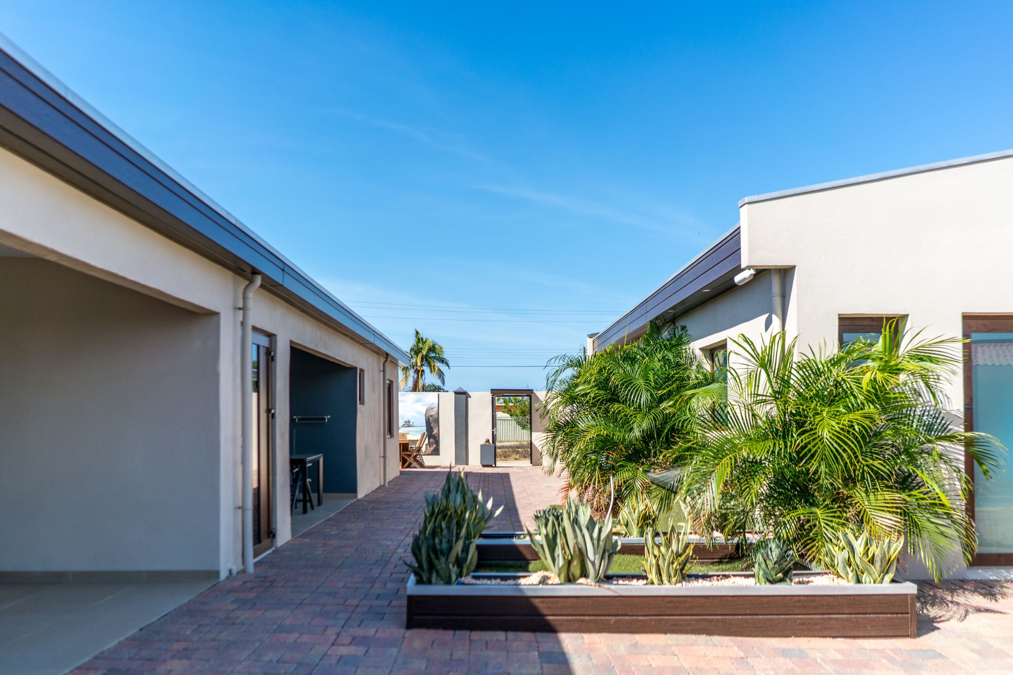 Фото Bubali Luxury Apartments - Adults Only - Wheelchair Friendly