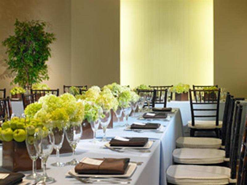 Фото Sheraton Bratislava Hotel