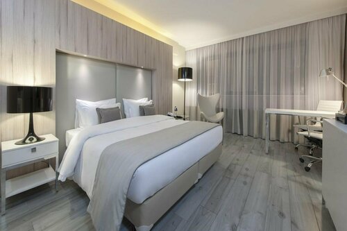 Внешний вид отеля Radisson Blu Belo Horizonte, Savassi в Белу-Оризонти, фото 2