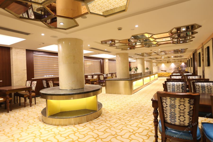 Фото Hangzhou Jinchen Yuqi Hotel