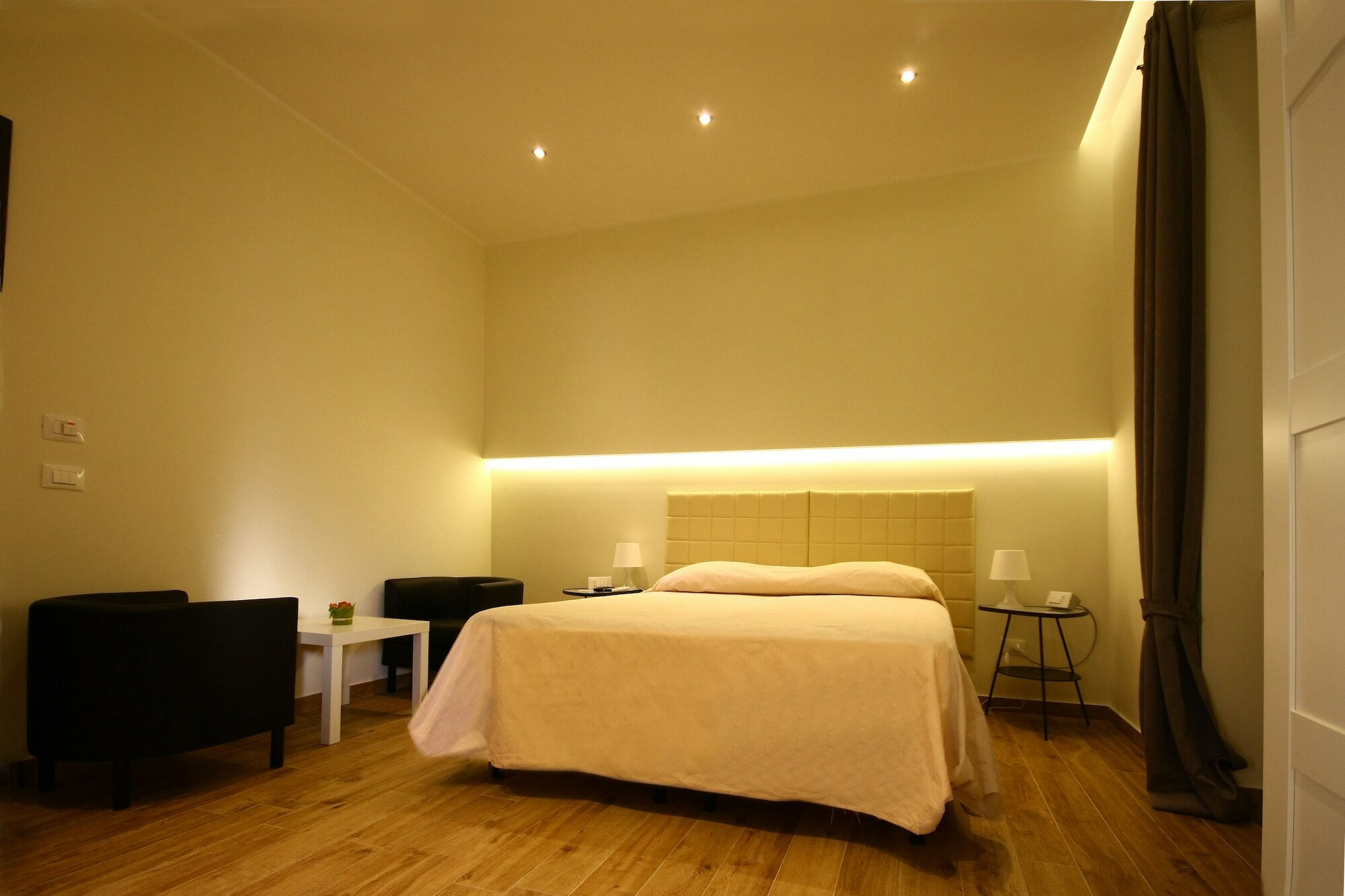 Фото Passenger Vatican Relais