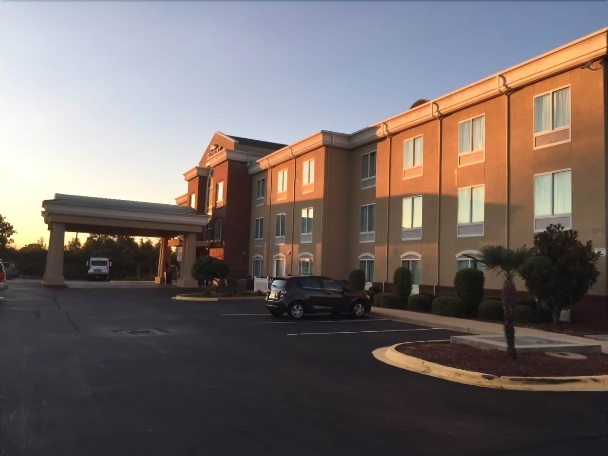 Фото Stay Inn & Suites Montgomery