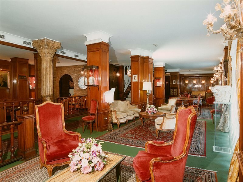 Фото Hotel Forum