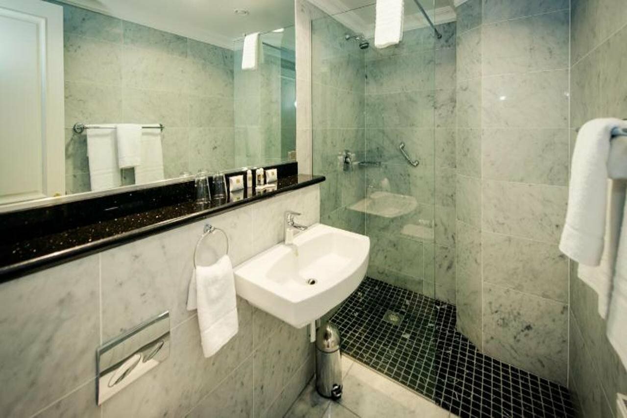 Фото Albany House