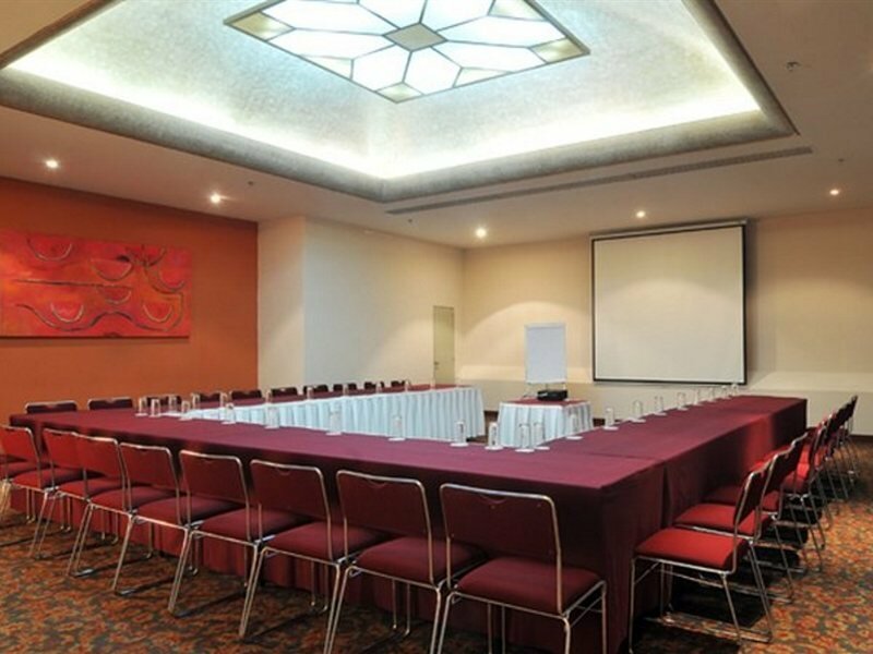 Фото Holiday Inn Guadalajara Select