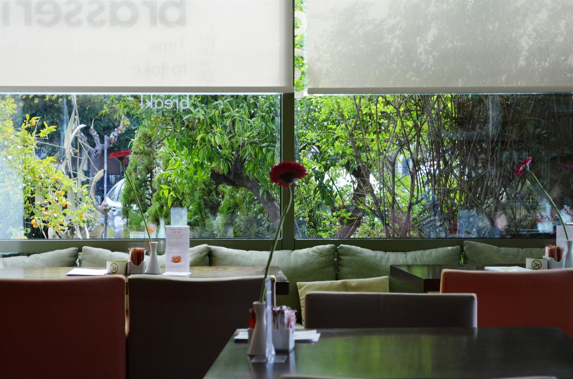Фото Athinais Hotel