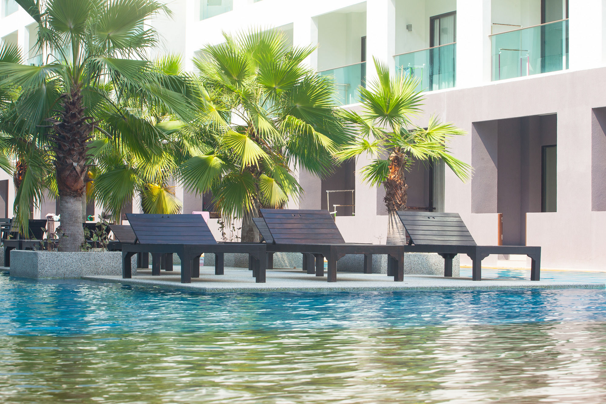 Фото Woraburi Pattaya Resort & SPA