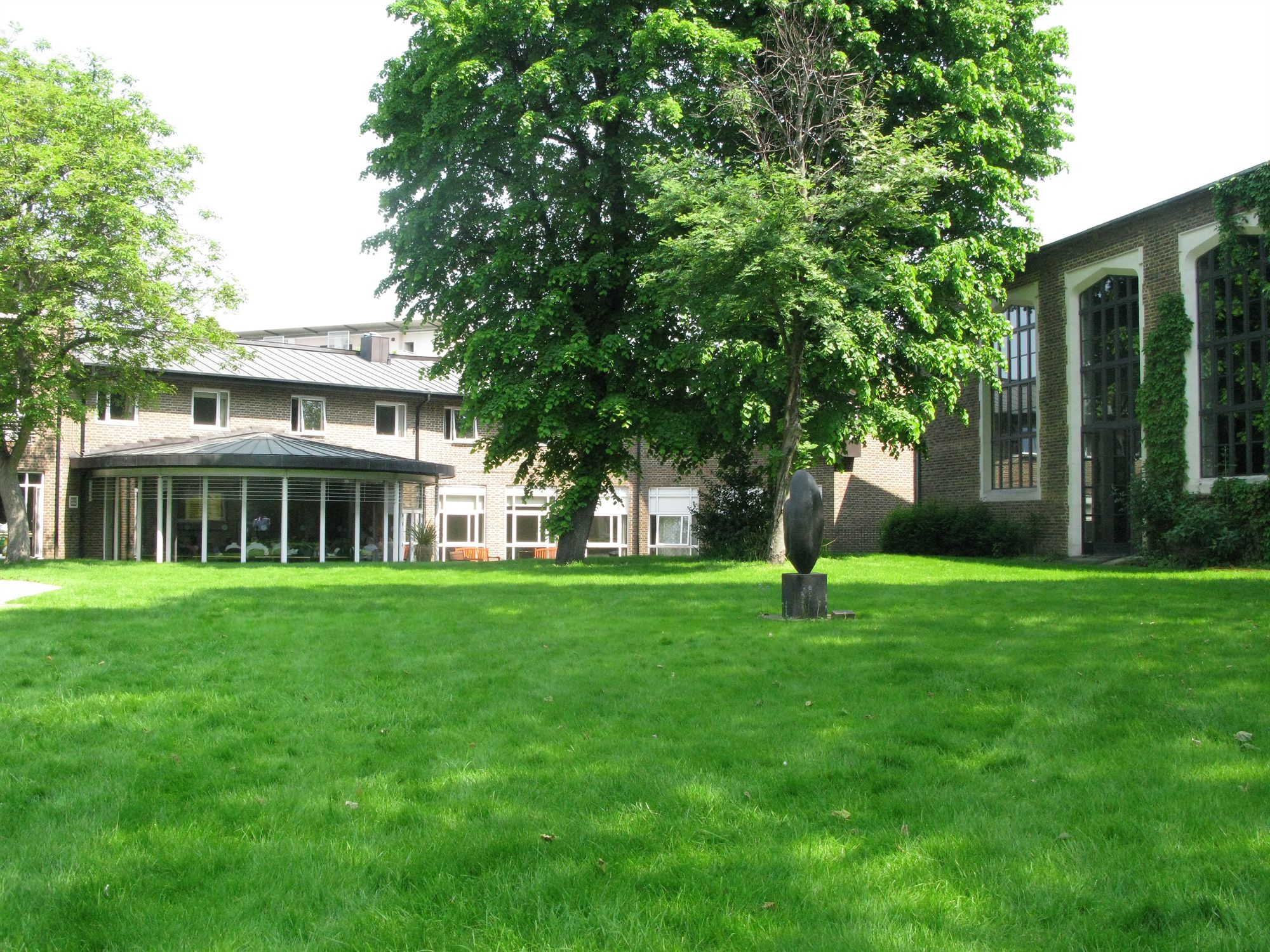 Фото The Royal Foundation of St Katharine