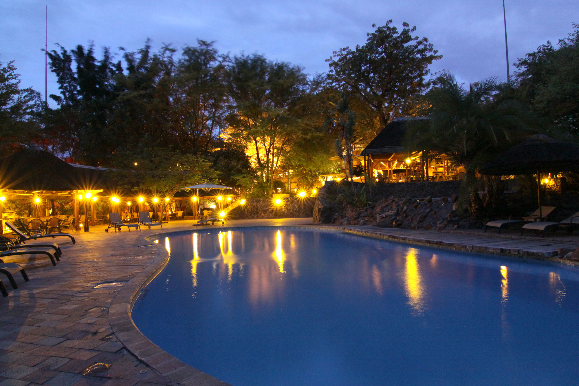 Фото Cresta Mowana Safari Resort & SPA