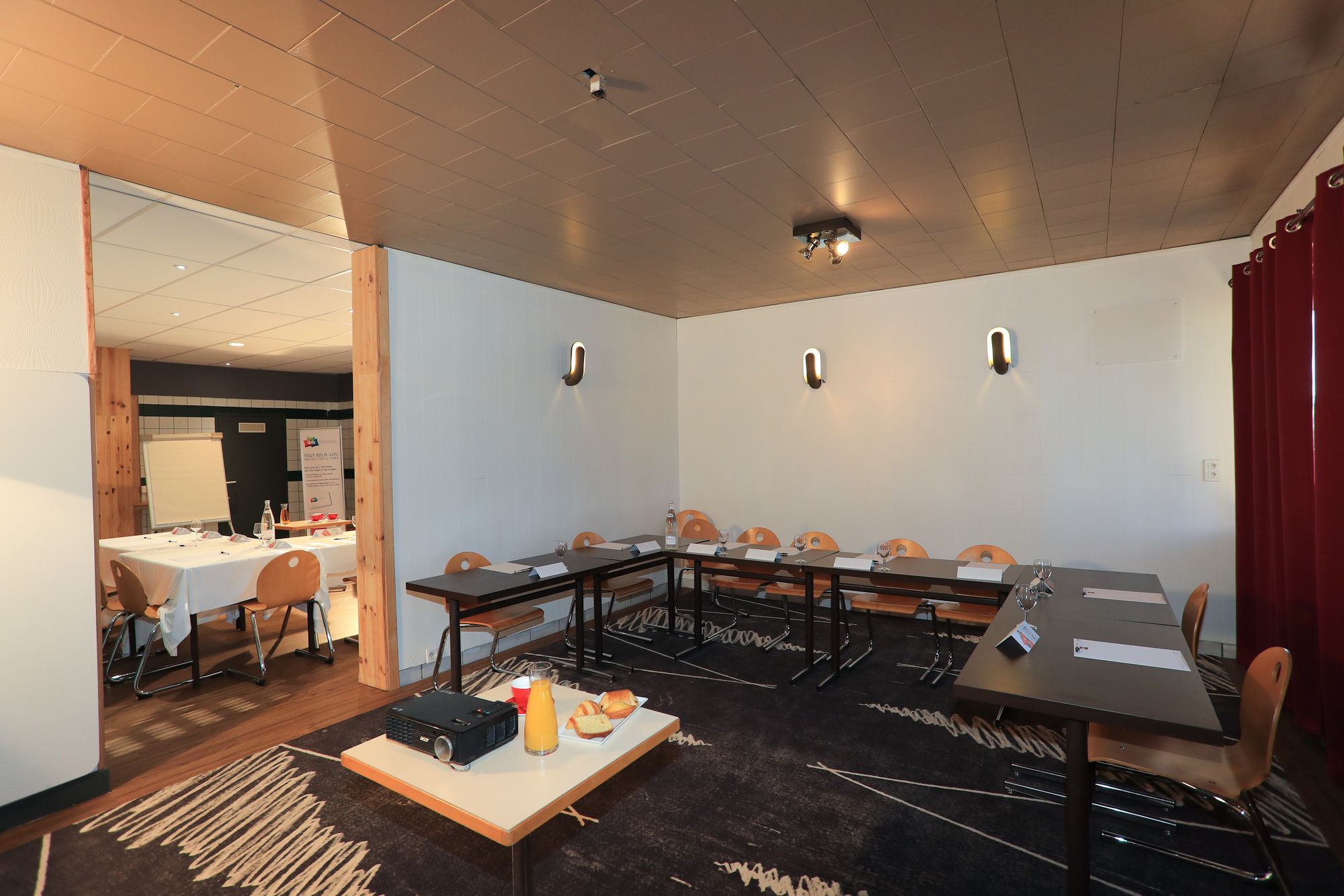 Фото Ibis Aurillac