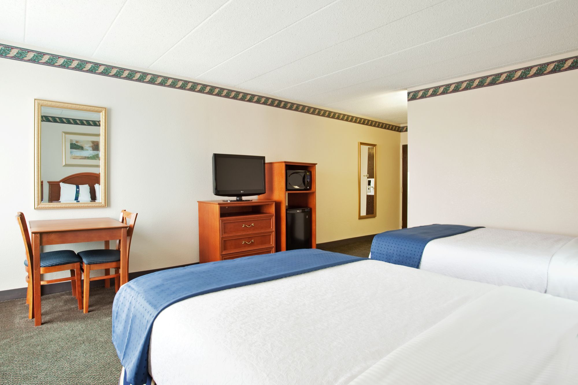 Фото Holiday Inn Rockford, an Ihg Hotel