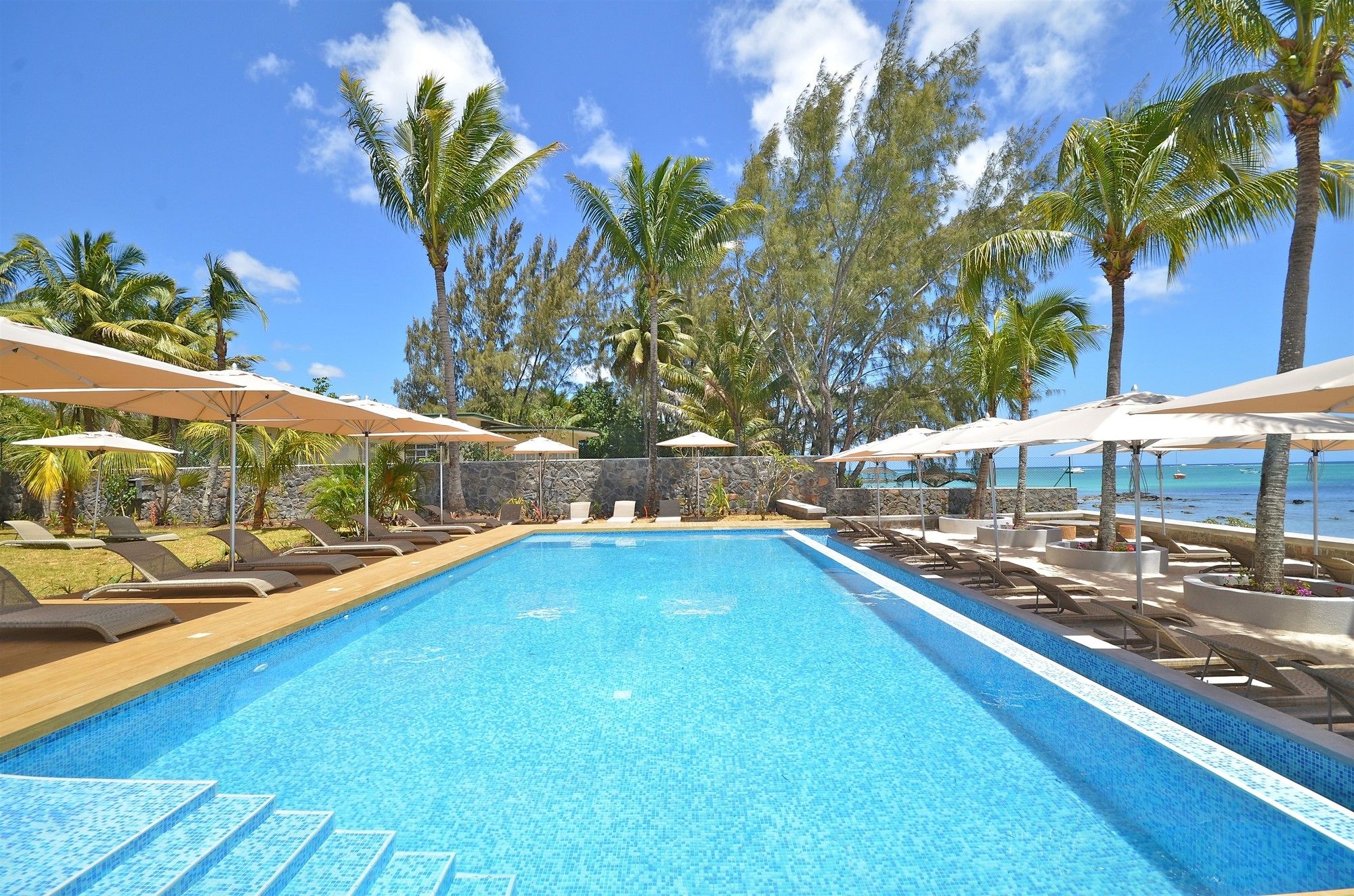 Фото Mon Choisy Beach R.