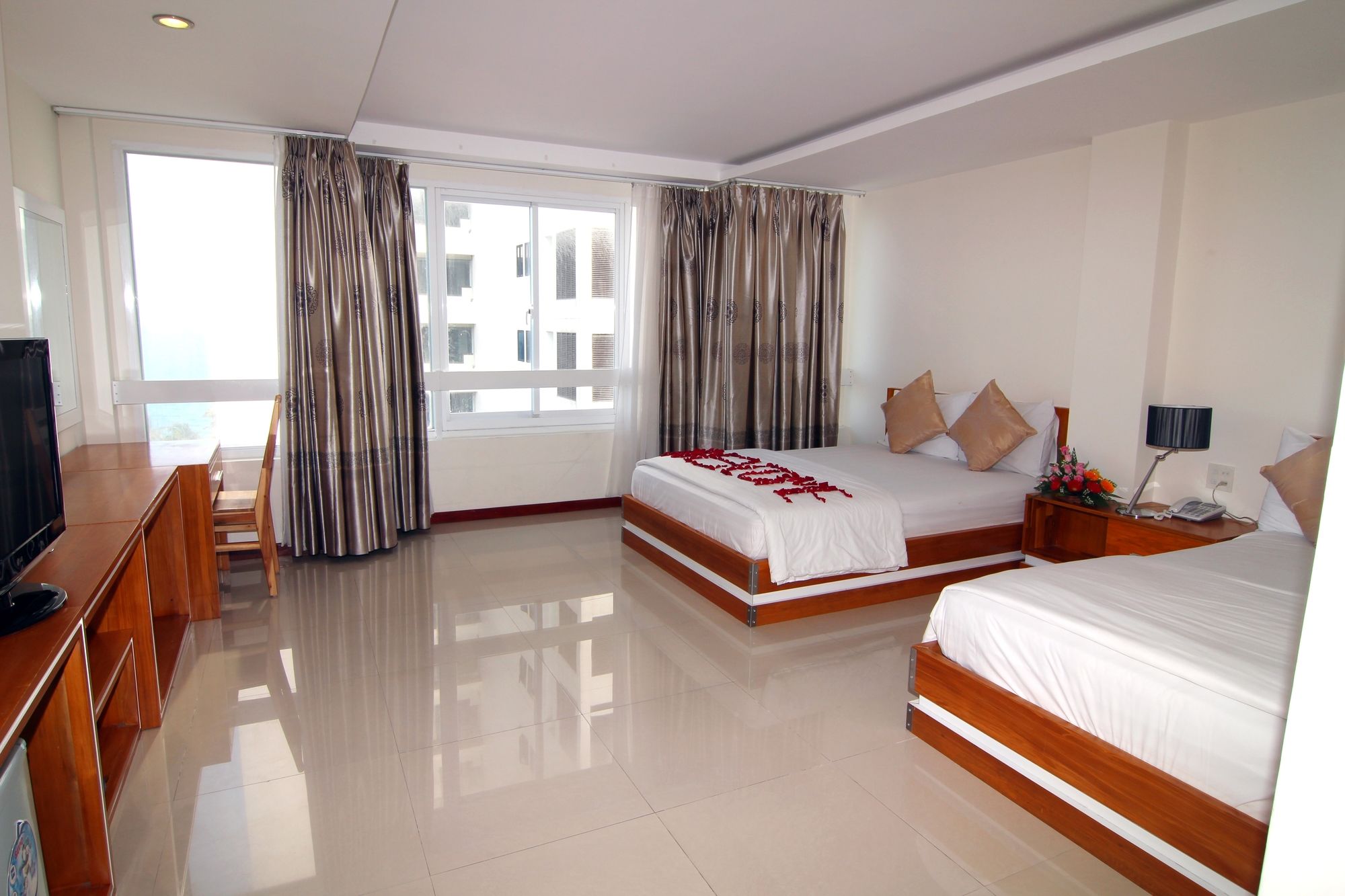 Фото Sea Light Hotel