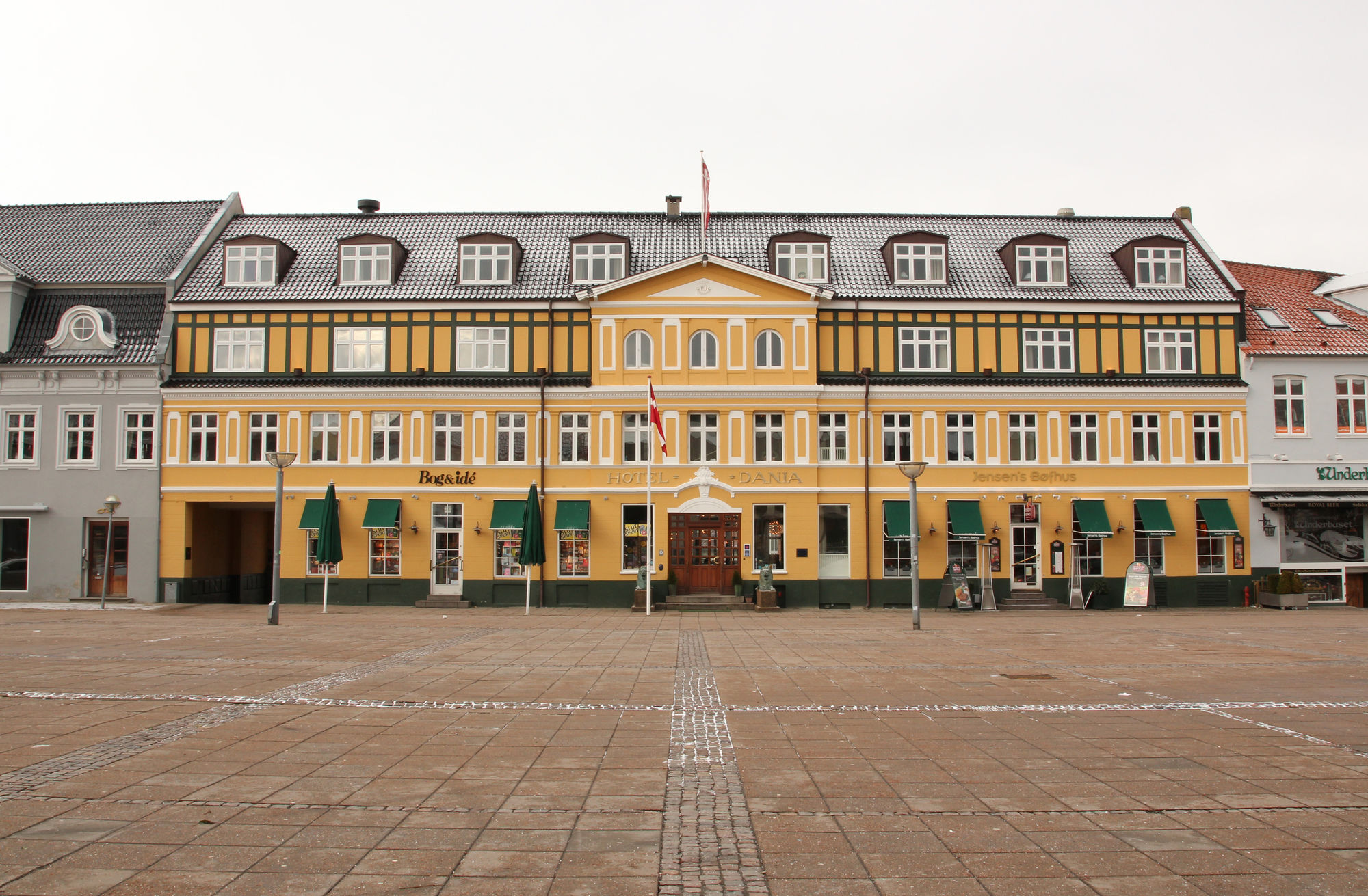 Фото Hotel Dania