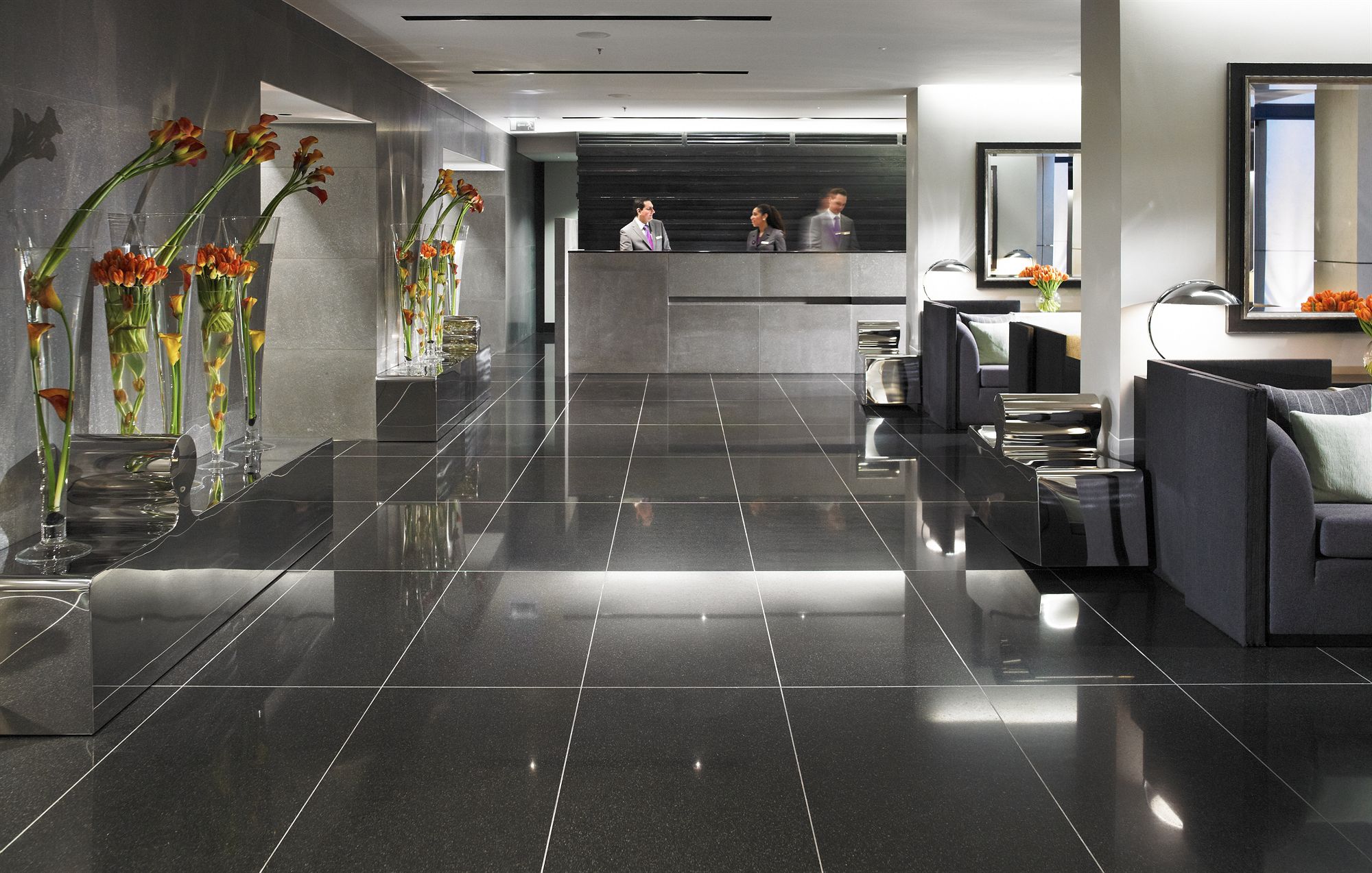 Фото Grosvenor House Suites