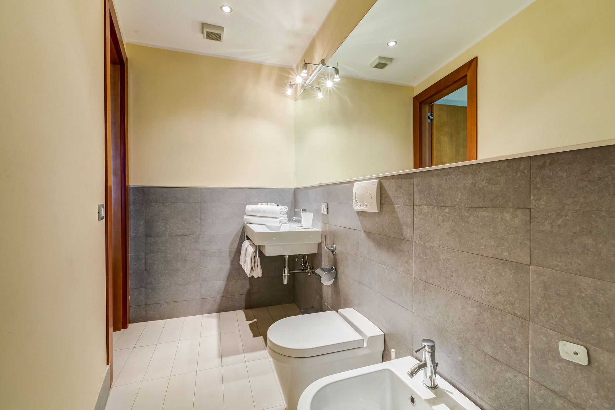 Фото Rovati Guest House