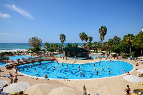 Гостиница MC Beach Resort в Аланье