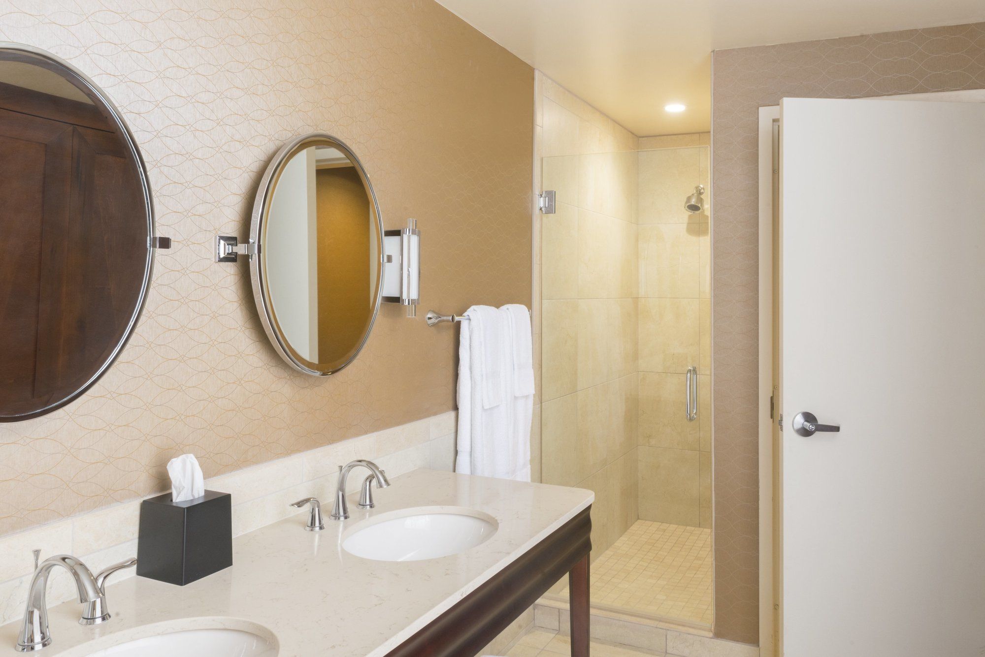 Фото Sheraton Mesa Hotel at Wrigleyville West