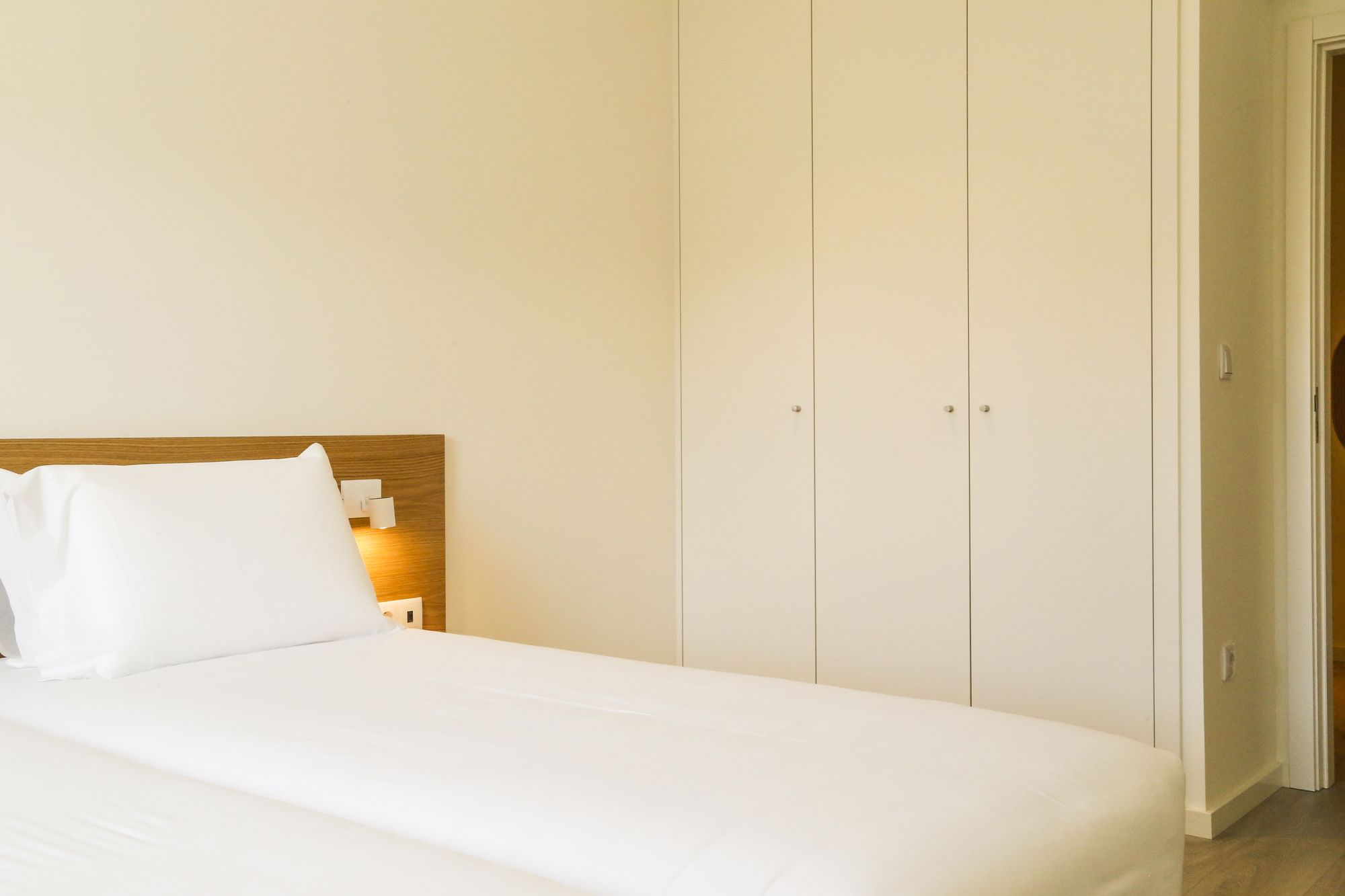 Фото Spot Family Apartments