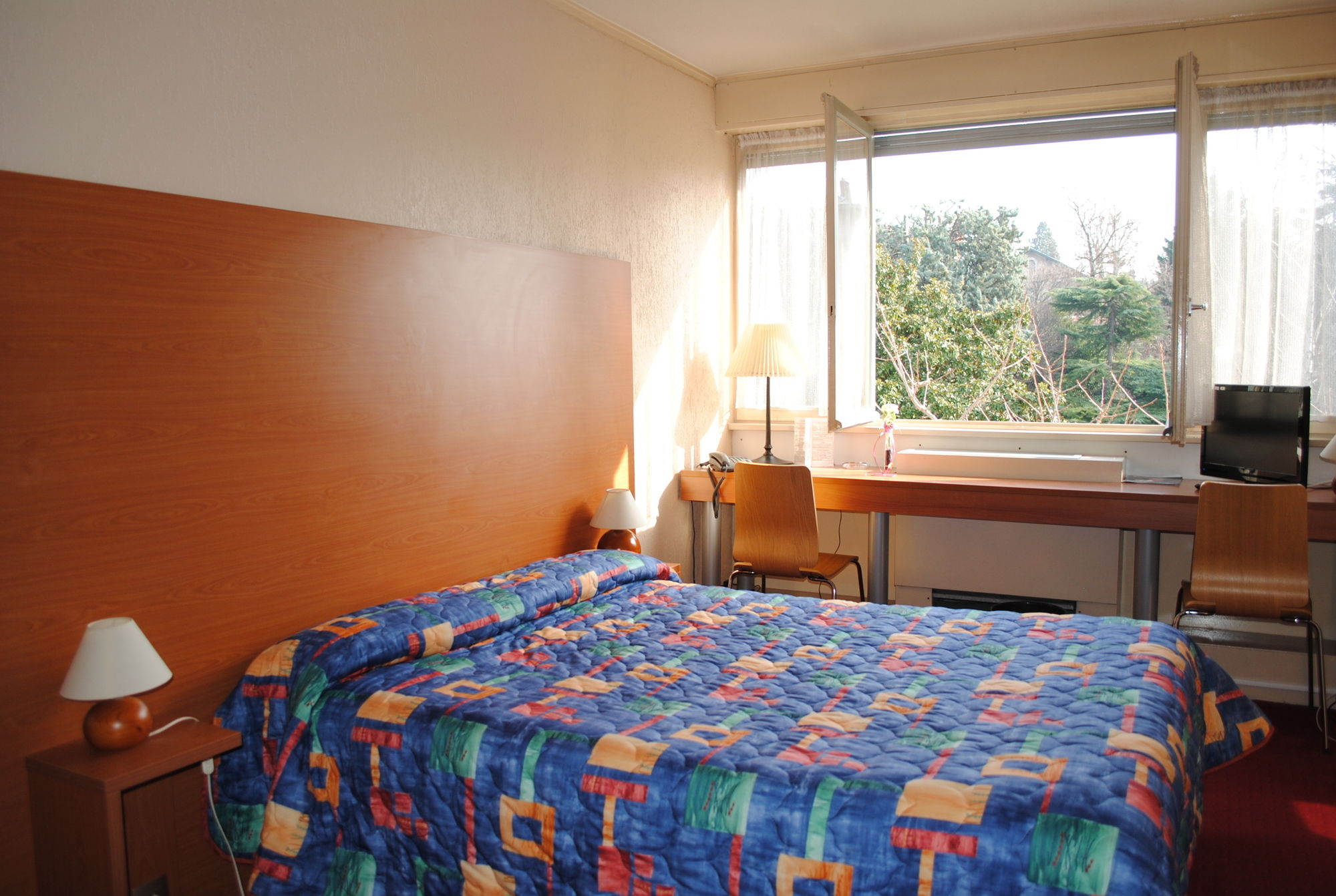 Фото Hôtel Maison Lacassagne