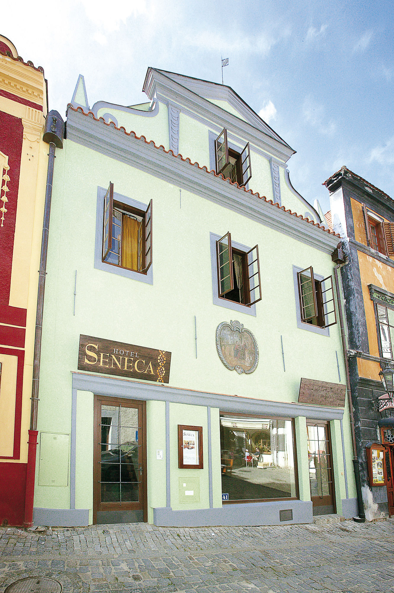 Фото Hotel Leonardo