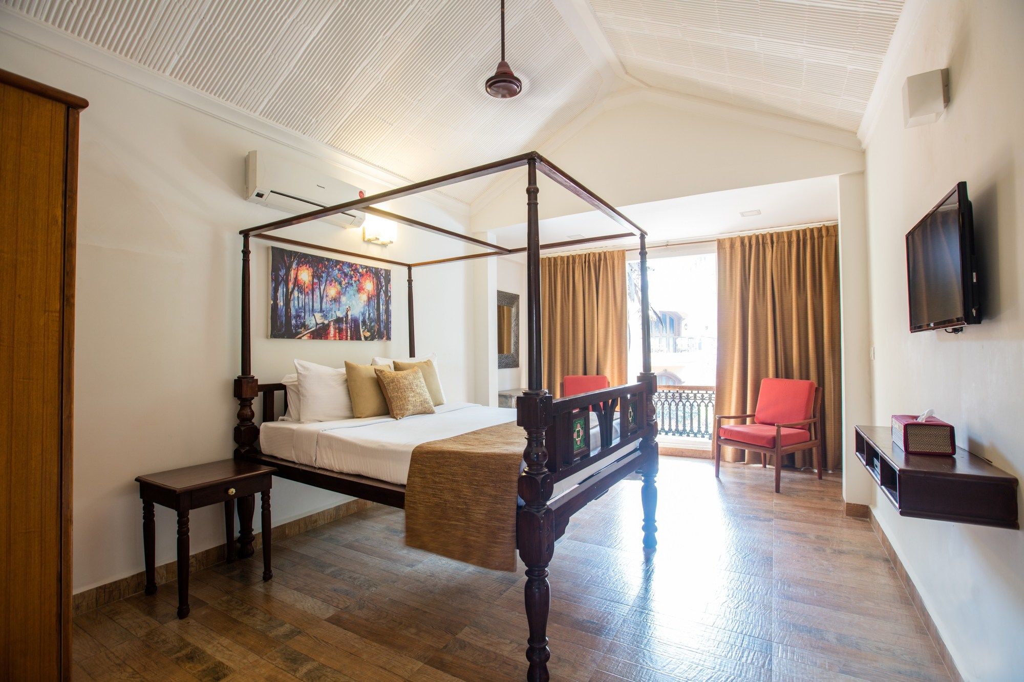 Фото Aguada Anchorage - The Villa Resort