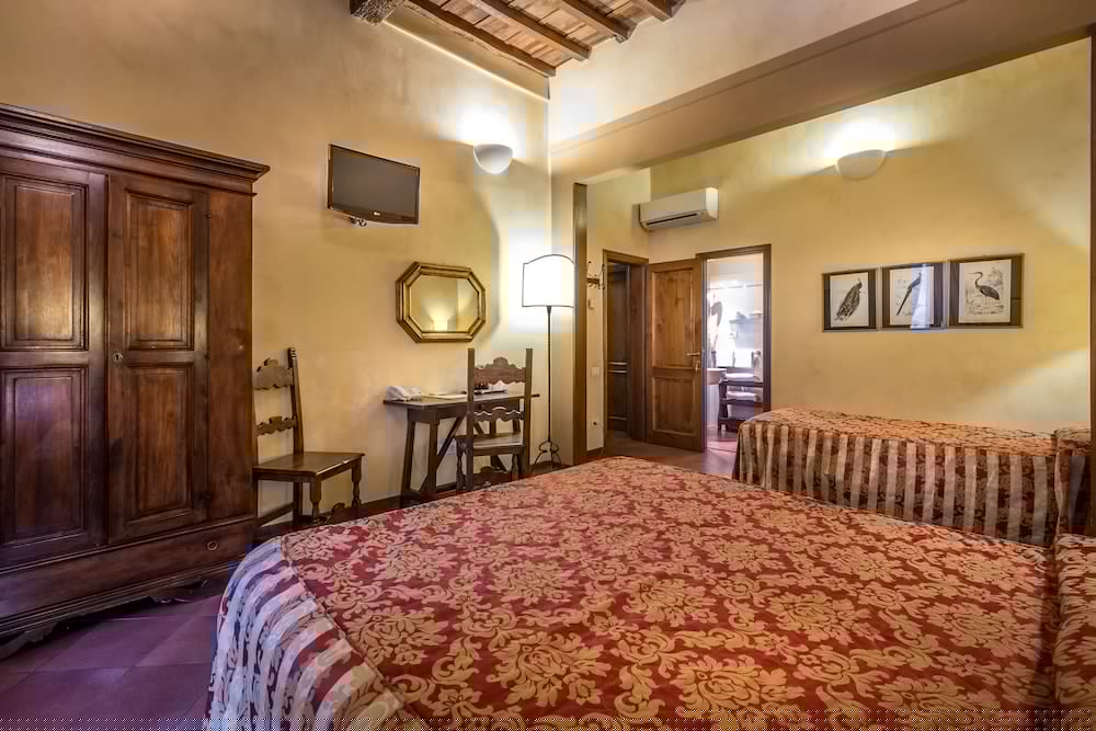 Фото Hotel Marios