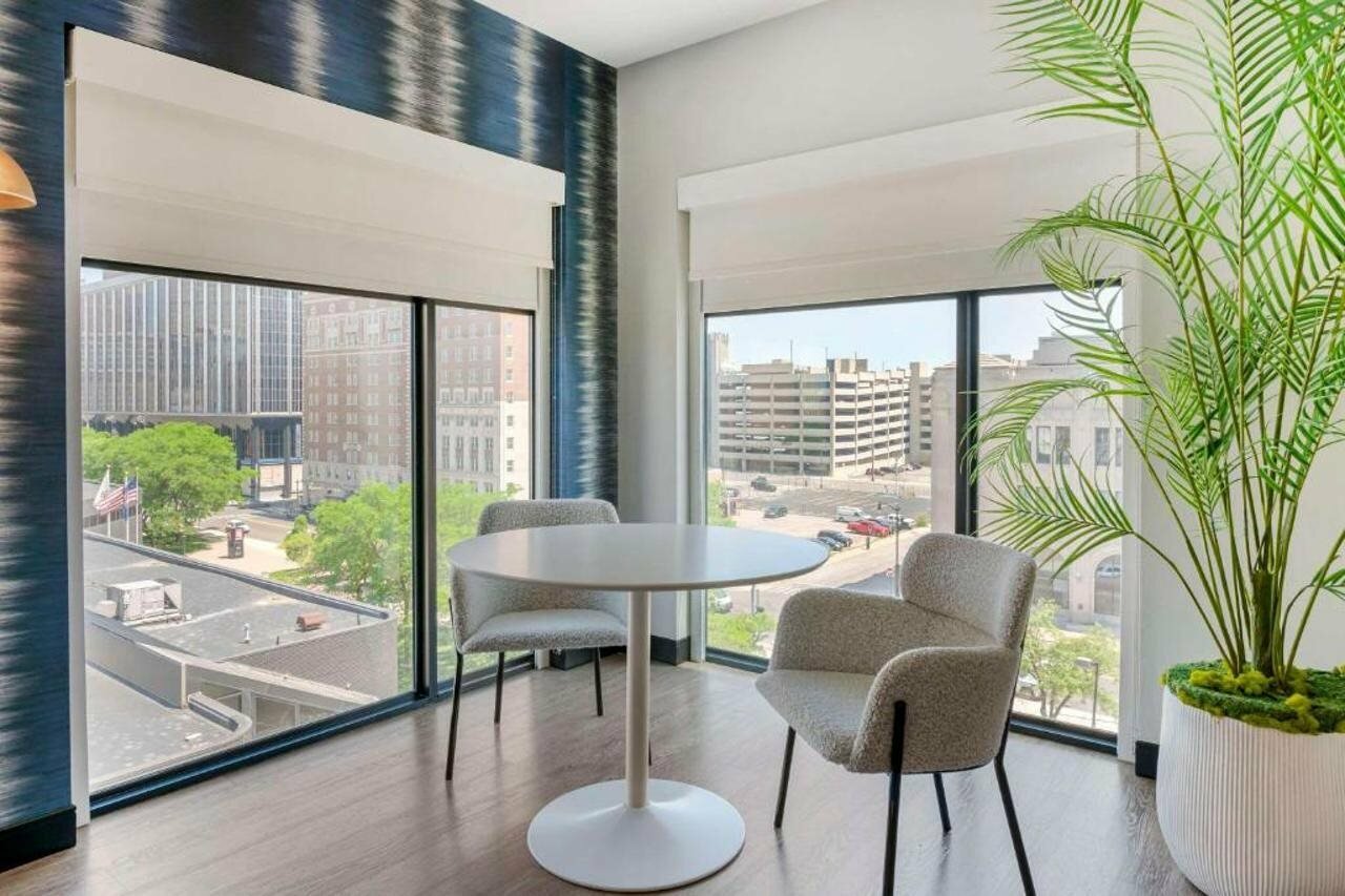 Фото Cambria Hotel Detroit Downtown