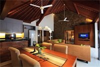 Фото Serene Villas