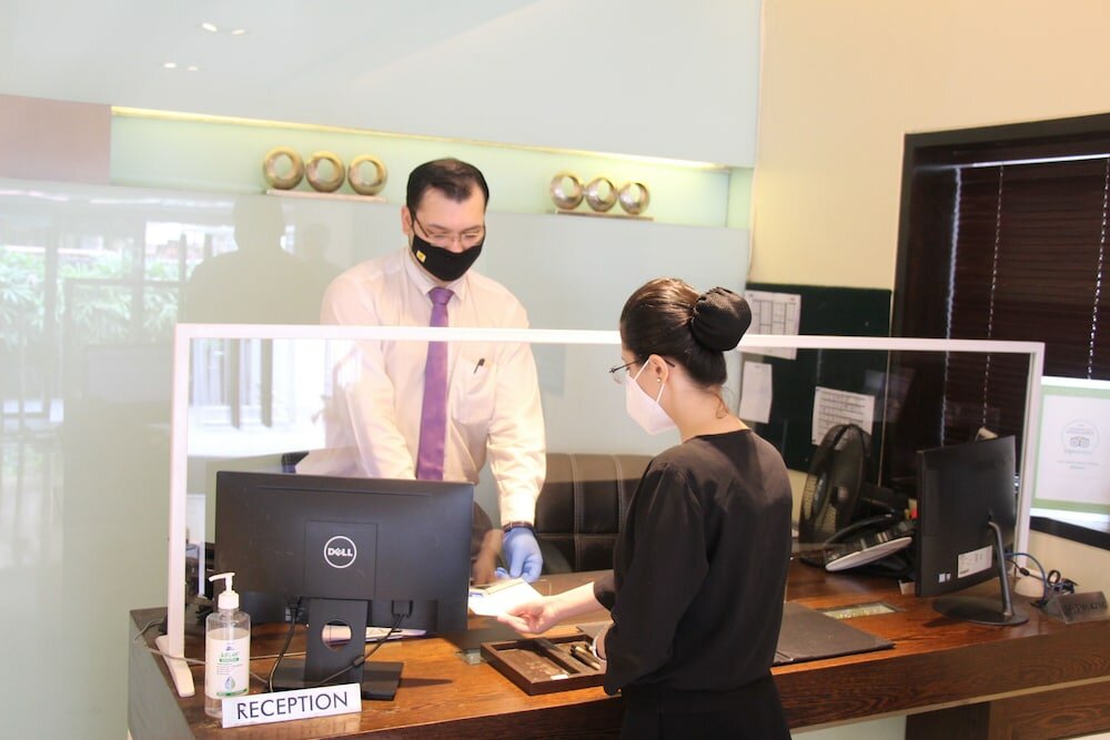 Фото The Shalimar Hotel