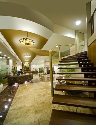 Гостиница Hotel Aurora Towers в Пуне