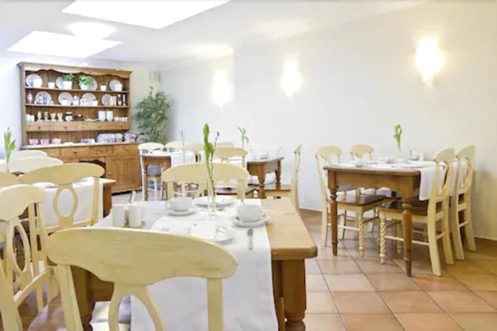 Фото Buchholz Downtown Hotel