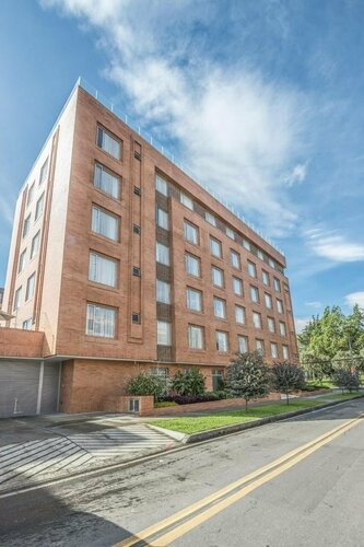 Гостиница Apartamentos Plaza Suites в Боготе