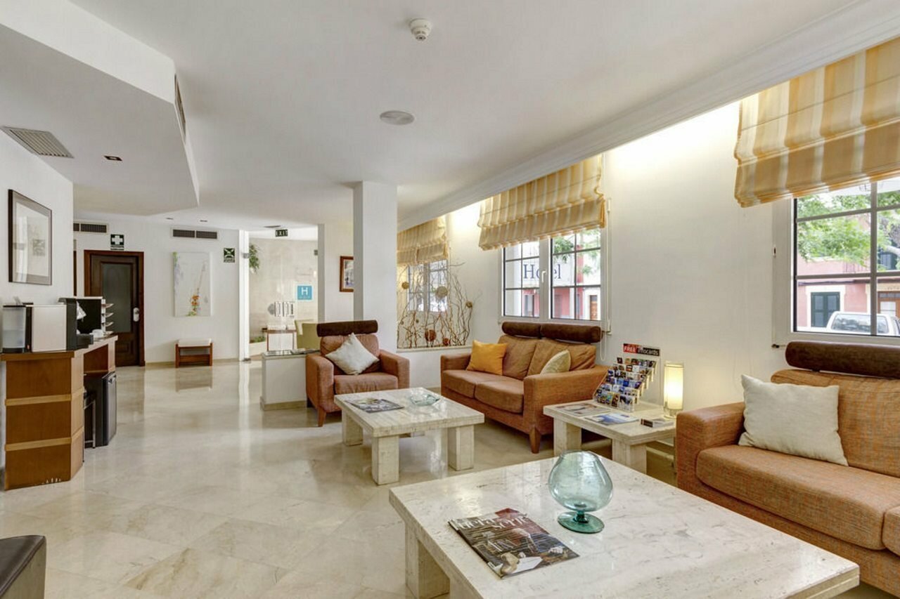 Фото Hotel Menorca Patricia