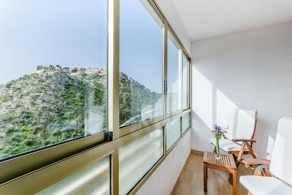 Фото Hotel Maya Alicante