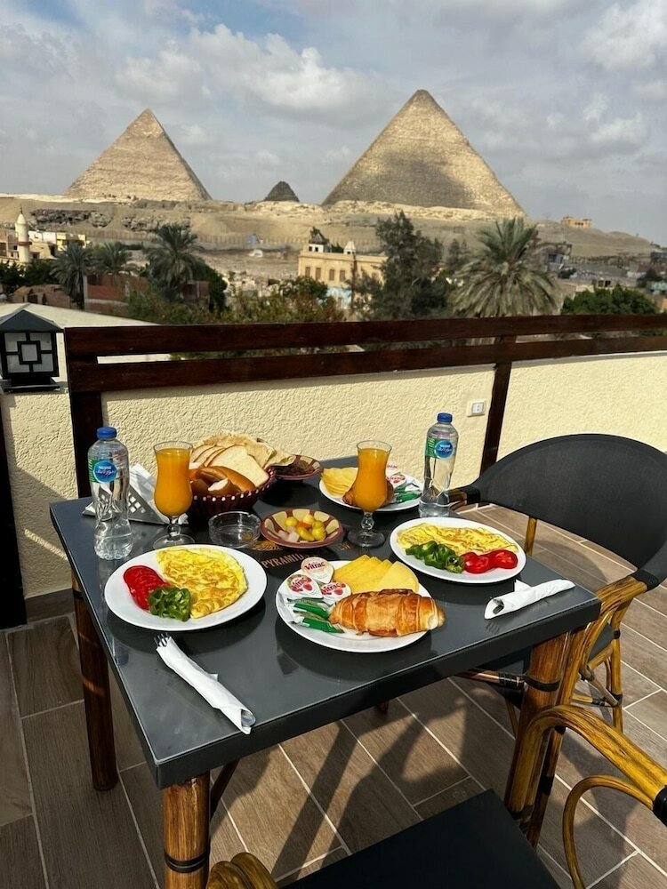 Фото Pyramids Era View