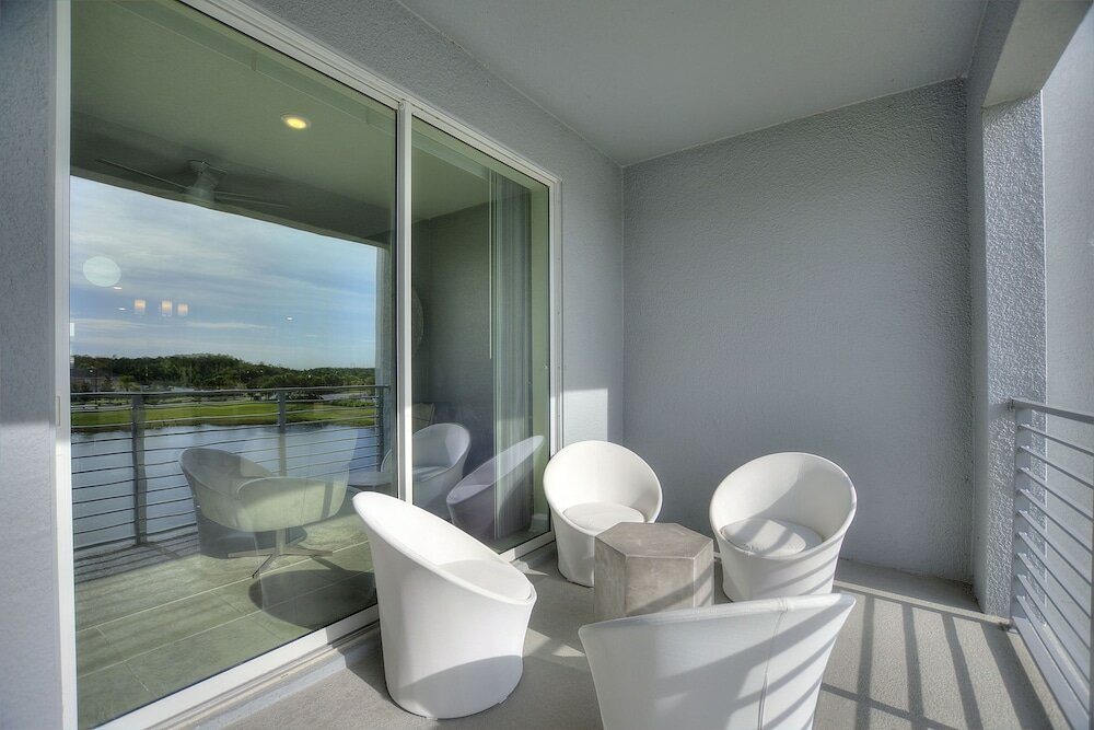 Фото Ripples at Storey Lake by Shine Villas № 905