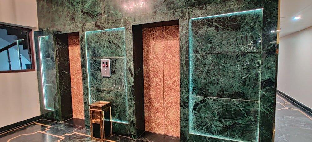 Фото Radiant Globus Hotel