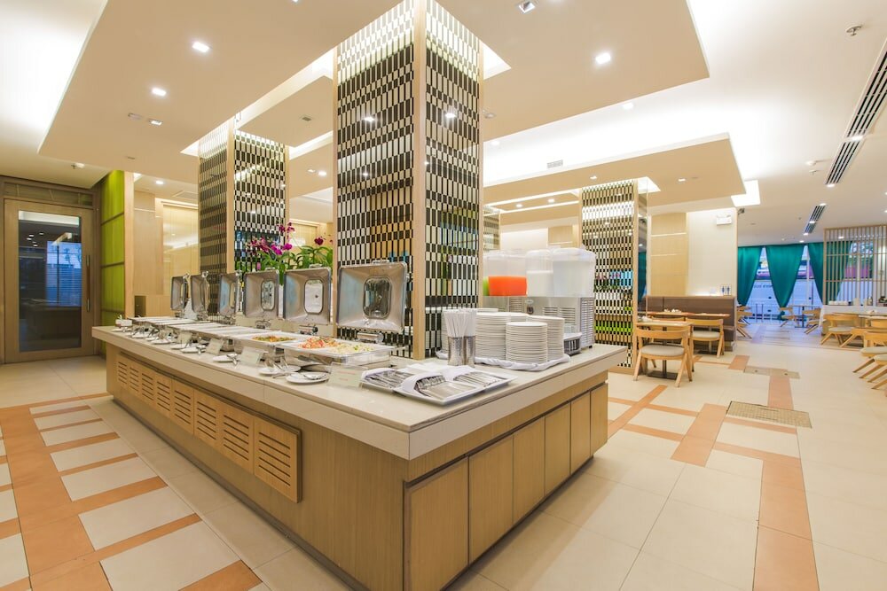 Фото Ashlee Plaza Patong Hotel & Spa