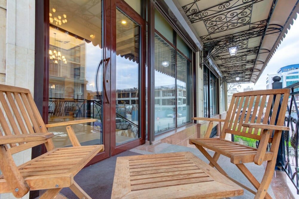 Фото Bishkek Centrum Hotel