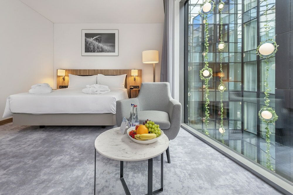 Фото Hilton Garden Inn Vilnius City Centre